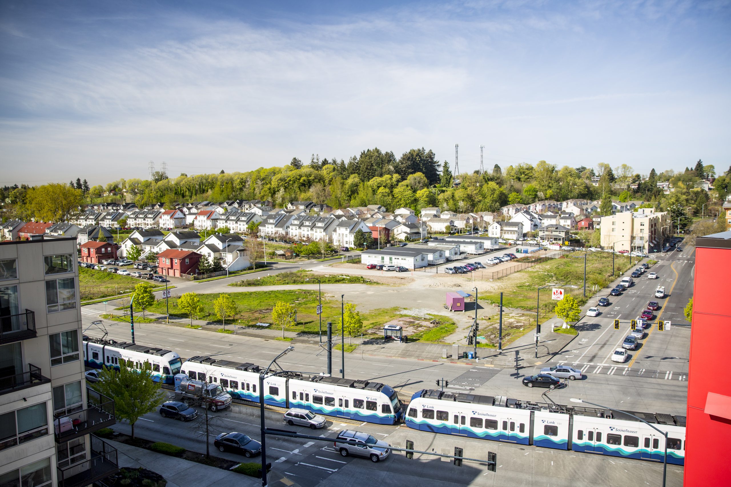 Birds eye view of Othello neighborhood with lightrail